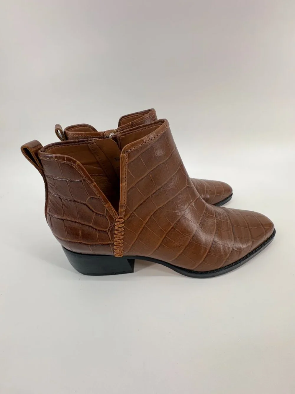 Share SARTO Franco Sarto Women’s Brown Croc Embossed Leather Ankle Boots Size 8